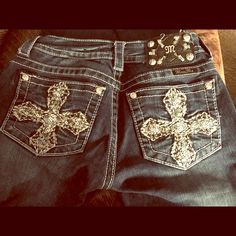 Dark Wash. Bling. Cross. Worn Handful Of Time. Perfect Condition. Rhinestone Jeans, Dr Wardrobe, Miss Me Jeans, Miss Me, Jeans And Boots, Aesthetic Clothes, Boot Cut, Women Jeans, Color Blue