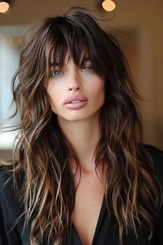 Choppy Layered Haircuts For Long Hair, Bangs For Thick Wavy Hair, Long Alt Hair, Long Alternative Haircut, 70s Shag Haircut Long, Haircuts For Medium Length Hair Layered, Rocker Hair, Long Shag Haircut, Long Shag