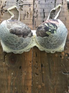 Mossy Oak Break Up Country Lace Bra Camo Lingerie, Country Closet, Muddy Girl Camo, Camo Stuff, Camo Bra, Girl Camo, Country Clothes, Camo Outfits