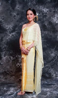 This traditional Thai wedding dress comes in a light gold color with a full lace sabai Size S-M bust: 30-34 waist: 24-27 hips: 30-37 length is good for 5"1 - 5"4 Please note that the item does not include jewelry Tibetan Wedding Dress, Gold Wedding Dress Lace, Traditional Laos Wedding Dress, White And Gold Asian Wedding Dress, Lao Wedding Dress, Thai Inspired Wedding Dress, Thai Wedding Dress Traditional, Wedding Dress Gold, Thai Wedding Dress