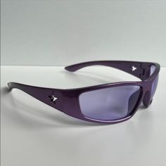 Y2k 2000s Purple Sporty Cute Sunglasses Purple Frame With A Purple-Tinted Lens These Glasses Are Unisex :)! Uva/Uvb Protection Brand New #Sunglasses #Shades #Sunnies #Fashion Purple Lens Sunglasses, Purple Tinted Glasses, Y2k Gadgets, Dark Purple Accessories, Macbook Layout, Y2k Glasses, Futurism Fashion, Dc Costumes, Purple Glasses