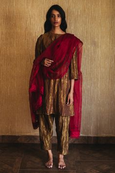 Shop for these amazing collections of Gold Handloom Tissue Round Kurta Set For Women by Shorshe Clothing online at Aza Fashions. Tissue Kurta, Metal Dress, Kurta Set For Women, Indian Designer Outfits, Summer Weddings, Spring Summer Collection, Kurta With Pants, Embroidery Suits, Indian Fashion Dresses