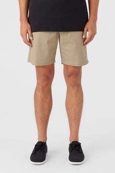 A comfortable woven short to throw on after a surf and kick back. O'Neill Men's woven short O'Riginals Collection 18" Outseam- well above the knee fit Cotton twill Elastic waistband Drawcord Front hand pockets Back pocket with zipper 98% Cotton, 2% Elastane Casual Surfing Shorts, Casual Relaxed Fit Surfing Shorts, Casual Surfing Athletic Shorts With Built-in Shorts, Casual Surfing Shorts With Pockets, Casual Bermuda Surfing Shorts, Short O, Man Weave, Man O, Front Hand