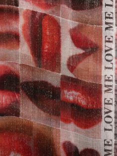 an advertisement for lipstick is shown on the screen