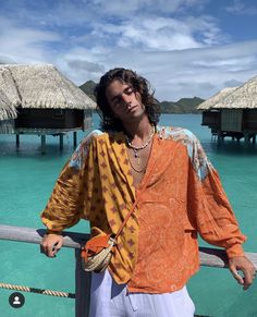 Hawaii Style Men, Shirt Beach Outfit, Marc Forne, Indie Men, Hawaii Outfit, Vest Outfits Men, Jamaica Outfits, Airport Outfit Summer, Boys Boys Boys