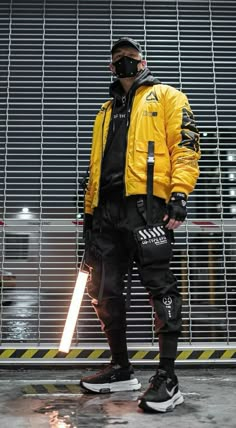 Futuristic Streetwear Men, Cyberpunk Outfits Drawing, Techware Fashion Male, Black And Yellow Cyberpunk, Techwear Jackets Men, Men Cyberpunk Fashion, Techwear Outfits Male, Cyberpunk Techwear Fashion, Cyberpunk Outfit Futuristic