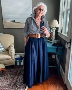 22 Stylish Outfits for Women Over 60: Casual, Chic, Classy Ideas Women Over 60 Fashion Classy, Outfits For Women Over 60 Casual, Over 60 Fashion Classy, Fashion For Women Over 60 Outfits, Casual Chic Classy, Clothes For Women Over 60, A Line Skirt Outfits, Stylish Outfits For Women, 60 Outfits