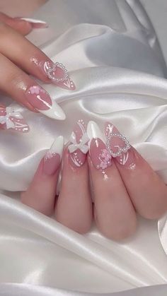 Pink And White Nail Art Designs, Luxury Almond Nails, Pink White Nails Design, Nails Inspiration Pink And White, Aethstetic Nails, Cute Elegant Nails, Baby Pink Nail Designs, Nail Art With Charms, Pink Almond Nails Design