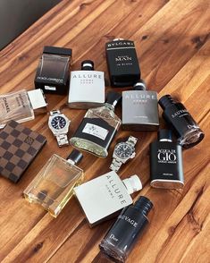 Bvlgari Man In Black, Elegant Perfume, Bvlgari Man, Facial Routine Skincare, Mens Luxury Lifestyle, Dior Sauvage, Creed Aventus