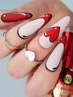 Minimal Nail Art Pop Art Nails, Valentine Nail Art, Romantic Nails, Colorful Nails, Nail Designs Valentines, Heart Nails, Cool Nail Designs, Nail Art Inspiration, Nail Arts