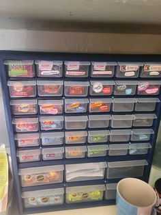 Water Flavor Packet Organization, Hydration Station Water Tok, Drink Stations Home, Water Tok Stations, How To Organize Water Flavor Packets, Flavored Water Station, Water Packet Storage Ideas