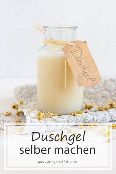 Du möchtest Duschgel selber machen? Hier erfährst du, wie dir dein DIY Duschgel für empfindliche Haut gelingt. Homemade Balm, Diy Shampoo, Diy Shower, Diy Cosmetics, Beauty Spa, Natural Cosmetics, Doterra, Diy Beauty, Shower Gel