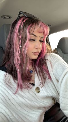 Hair inspiration 
Pink hair
Pink and brown hair Pink Hair Streaks, Pink Hair Highlights