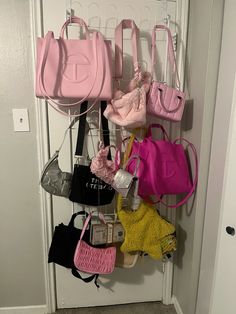 Diy Purse Rack, Purse Rack, Luxury Lifestyle Dreams, Pretty Room, Diy Purse, Cute Purses, Baddie Outfits Casual