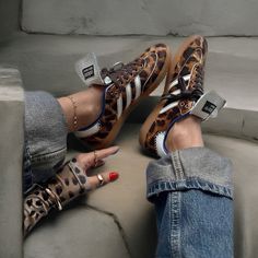 sneakers Leopard Aesthetic, Shoes Wishlist, Fun Shoes, Street Outfit, Dream Shoes, About Fashion