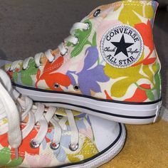 Size 9 Women’s Converse Flower Pattern High Top Sneakers. Brand New Only Worn Once Nwot Casual Low-top Floral Print Sneakers, Trendy Floral Print Sneakers For Spring, Multicolor Sneakers For Spring Streetwear, Trendy Floral Print Sneakers With Round Toe, Multicolor Lace-up High-top Sneakers For Spring, Green Casual High-top Sneakers For Spring, Casual Green High-top Sneakers For Spring, Trendy Floral Print Round Toe Sneakers, Multicolor High-top Sneakers For Summer