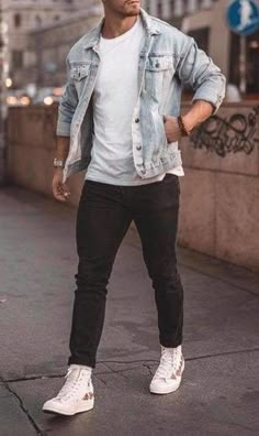 Outfits Quotes, Simple Casual Outfits, Men Fashion Casual Shirts, Vans Converse, Hipster Mens Fashion, Stylish Men Casual, Mens Casual Dress Outfits, Guys Clothing Styles, Winter Outfits Men