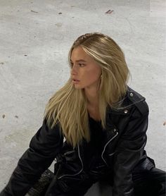 Dream Hair, Aesthetic Hair, Kendall Jenner, Aesthetic Girl, Bibs, Fashion Photo, Hair Looks, New Hair