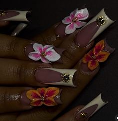 Nails Inspo Acrylic, Colorful Flower Nails, Nail Flower Designs, Flower Acrylic Nails, Vacay Nails, Nails With Flowers, Flare Nails