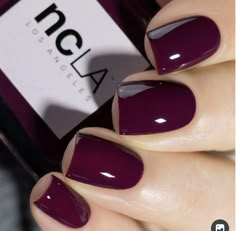 Dark Dip Powder Nails Colors, Wine Dip Powder Nails, Dark Red Nails Gel, November Nails Fall Gel, Burgundy Nail Designs Classy, November Dip Nails, Lavish Nails, Ncla Beauty, Nails November