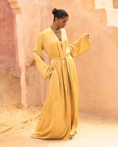 Our Maxi Kaftan wraps you in effortless grace. With its flowing shape and timeless design, it brings a perfect balance of comfort and elegance to your everyday moments. Detty December, Maxi Kaftan, Kaftan Maxi Dress, Body Proportions, Short Kimono, Everyday Moments, Kaftan Dress, Curvy Outfits, Top Collection