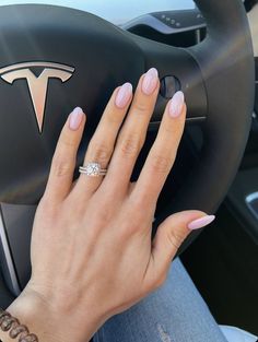 Milky Pink Nails, Engagement Nails, Kutek Disney, Unghie Sfumate, Milky Pink, Milky Nails, Casual Nails, Almond Acrylic Nails, Round Nails