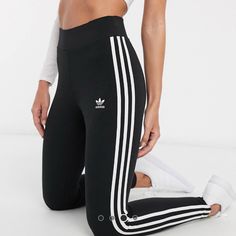 Good Used Condition! Very, Very Slightly Faded, Wouldn’t Be Noticeable Unless Worn With Another Black Piece That Was Brand New. Same Style Available In My Closet In Grey, In Euc, Bundle Both For $40 Total! Sporty Clothes, Legging Adidas, Adidas Leggings, Adidas Original, Performance Leggings, Gym Clothes, Striped Leggings, Sporty Outfits, Adidas Pants