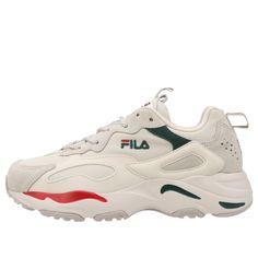 FILA Fila Ray Tracer, King Shoes, Fashion Leaders, Marathon Running Shoes, High Shoes, Retro Shoes, Light Blue Jeans, Marathon Running, Chunky Sneakers