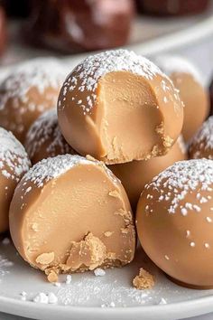 3-Ingredient Peanut Butter Balls (With Cream Cheese) – Unbelievably Good! - Valerie Recipes Cherry Cream Cheese Pie, Cream Cheese Ball, Quick Treats, Peanut Butter Roll, Butter Balls, Cheese Ball Recipes, Recipes Simple, Peanut Butter Balls, Baking And Pastry