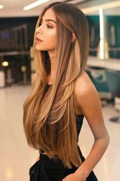 Hairstyles For Long Faces, Oblong Face, Fun Hairstyles, Bleaching Your Hair, Lazy Hairstyles, Long Face Hairstyles, Real Hair Wigs, Frontal Hairstyles, A Hairstyle