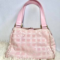 Rare Early 2000s Authentic Baby Pink Chanel Travel Monogram Purse With Cc And Chanel Clover Detailing -Authentic Baby Pink Chanel Purse, Check The Photos Photo For The Authenticity Code/Sticker Along With All Original Chanel Hardware -Medium/Small Purse, Will Fit A Good Amount Of Stuff Like Phone, Book, Keys, Makeup Bag But It Still Isn’t Bulky, The Perfect Size -Amazing Vintage Condition, Check Out These Photos -Originally 2,400$ Message Me With Any Questions Bags 2000s, 2000s Bags, Chanel Purse, Pink Chanel, Fashion Tv, Small Purse, Early 2000s, Chanel Bag, Baby Pink