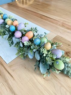 Easter Egg Tablescape table centrepiece. Decorate your table with this stunning Eatesr egg centrepiece that can be used every year! | easter dining room table decor | tablescape ideas for easter |