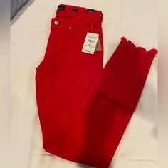 Brand New With Tags Low Rise Regular Lucky Brand Jeans Womens Cropped Jeans, Red Jeans, Cropped Flare Jeans, Lucky Brand Jeans, Cropped Flares, Blue Denim Jeans, Women Denim Jeans, Lucky Brand, Colored Jeans