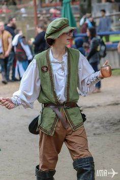 Scarborough Fair Renaissance Festival Waxahachie Texas Ren Fair Men Costume, Ren Faire Vest Men, Ren Fair Costume Men, Male Rennisance Faire Costumes, Renassiance Fair Outfits Men, Mens Rennaisance Faire Outfit, Goblin Ren Faire, Mens Rennaisance Outfits, Mens Renfaire Outfit