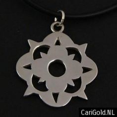 #Somewhere Else - #Marillion - Jewellery - Handmade Sterling silver pendant (26mm)- PENSOM26 - Wearable on two sides - to wear on a #chain - Designed by Karin Hengeveld - to order check - www.CariGold.nl Picture Show