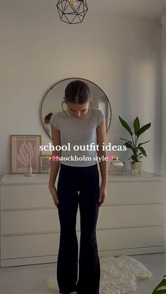 School Outfit Ideas, Emmys Red Carpet, Cute Looks, Fashion Fails, Outfits For School, Fall Outfits For School, The Emmys, Trendy Boots, Fashionable Outfits