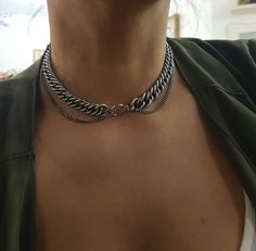 "♦ A silver chain choker made of silver-plated brass in very high quality. the necklace comes with a thin chain and Toggle Clasp on the center. you can buy this chain in a gold 24 K plated. SIZE Length: 13.8\" (35cm) up to 17.7\"(45cm) width toggle clasps:0.47\" (1.2 cm) width chain: 0.38(1cm) You can see another model of a choker in the next link: https://etsy.me/2OoCzSq ♦ This piece of jewelry is perfect as a gift for yourself, for the wedding day, Valentine's day or a birthday. If you're inte Toggle Clasp Necklace, Multi Chain Bracelet, Oxidized Silver Necklace, O Ring Choker, Thick Chain Necklace, Double Necklace, Small Weddings, Toggle Necklace, Ring Der O