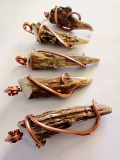 Deer Horn Ideas, Deer Antler Ideas, Deer Horn Jewelry, Antler Beads, Deer Antler Crafts, Deer Antler Jewelry, Antler Ideas, Primitive Jewelry, Deer Antler Decor