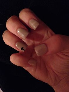 French Tip Nails With Cross Design, Christian Nail Art Ideas, White Nails With Cross, Christian Nail Ideas, Jesus Nails Designs, God Nails, Faith Nails Designs, Christian Nails Designs, Nails With Cross