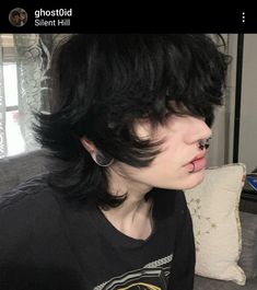 Short Hair With Raccoon Tails, Masc Scene Hair, Male Emo Hair, Short Black Emo Hair, Fluffy Emo Boy Hair, Short Alt Hairstyles Masc, Masculine Alt Hair