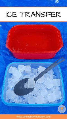 an ice transferer is shown in the middle of a blue tray with white cubes and