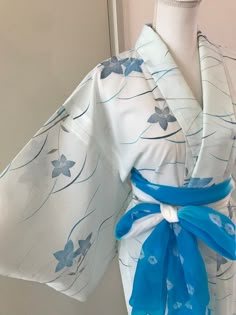 Women's kimono / summer kimono Color / blue Material / polyester Care/ home cleaning Belt/ Not included Condition / some stains or damages, please check with pictures. Height (shoulder to hem)/ 158cm half Width/ 57cm Sleeve length/ 47.5cm "The thread on the sleeve is untied" If desired, the seller will hand-sew it before shipping. Shipping to USA & US/ let me know your phone numbers when you buy. I have to write it when I use express shipping by Yamato. Blue Kimono Traditional, Water Kimono, Kimono Pattern Design, Light Blue Kimono, Japanese Kimono Traditional, Pretty Kimonos, Kimono Traditional, Furisode Kimono, Traditional Japanese Kimono