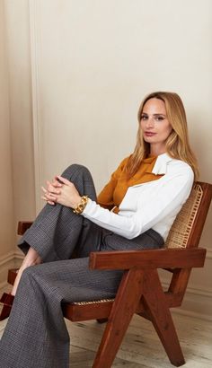 Lauren Santo Domingo of Moda Operandi on Workplace Dressing and Office Style | Marie Claire Lauren Santo Domingo Style, Lauren Santo Domingo, September Fashion, Her Outfits, New England Style, Feather Dress, Green Coat, Street Style Chic, Office Style