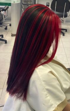 Red And Black Chunky Highlights, Chunky Red Highlights, Y2k Hair Dye, Color Streaks, Y2k Hair