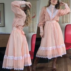 1890s Casual Dress, Victorian Prairie Dress For Spring Daywear, Summer Vintage Victorian Dress With Ruffles, Spring Victorian Cottagecore Dress With Ruffles, Victorian Prairie Dress With Lace Trim, Gunne Sax, Old Fashion Dresses, 1970s Dresses, Fairy Dress