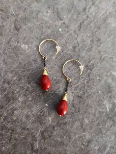 Drop coral earrings, silver oxidised and gold plated with almond shaped, tomato red, coral stones Almond Shaped, Coral And Gold, Coral Stone, Coral Earrings, Nature Inspired Jewelry, Red Colour, Drop Earring, Ear Hook, Red Coral