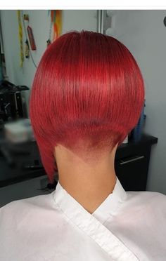 Short Hair Back View, Short Stacked Bob Hairstyles, Bob Hairs, Side Cut Hairstyles, Edgy Short Haircuts, Wild Hair Color, Nape Haircut, Shaved Hair Cuts