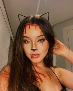 Cat Women Makeup Look, Cat Women Makeup, Look Halloween, Cat Costume Halloween, Cat Woman Makeup, Make Halloween, Halloween Cat Makeup, Cat Costumes Women, Cat Costume Makeup