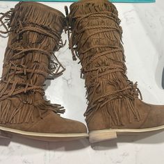 Joyfolie Fringe Boots Youth Size 5. Fall Fringe Fitted Boots, Bohemian Leather Boots With Fringe, Brown Fringed Boots For Spring, Womenknee Boots With Fringe, Brown Fringe Winter Boots, Brown Military Boots, Chloe Boots, Drip Fits, Faux Suede Boots