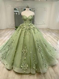 Ball Gown Prom Dresses, Gown Prom Dresses, Girls Ball Gown, Ball Gown Dress, Quince Dress